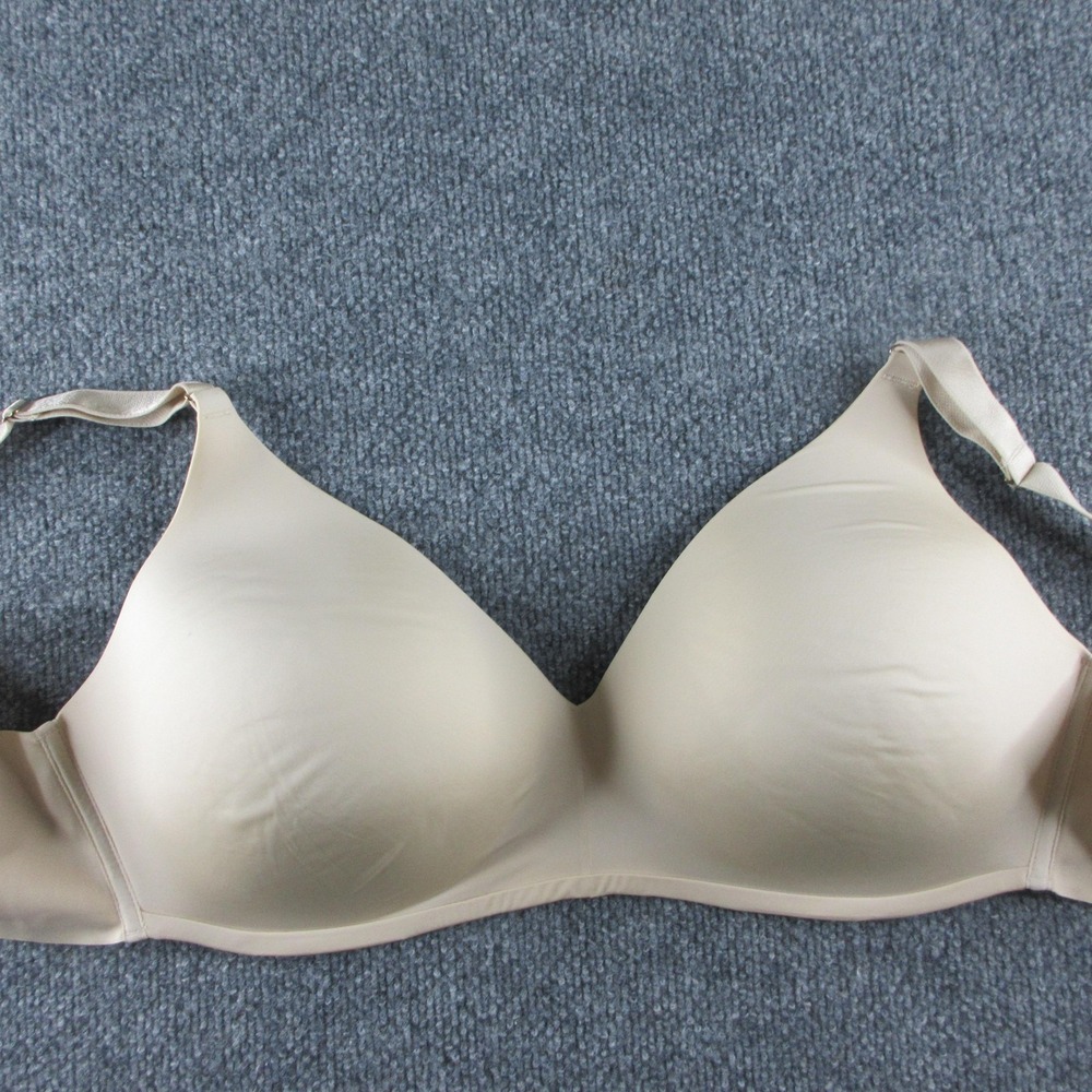 Soma Vanishing 360 Wireless Bra Womens 40D Beige Lightly Lined Seamless Tee